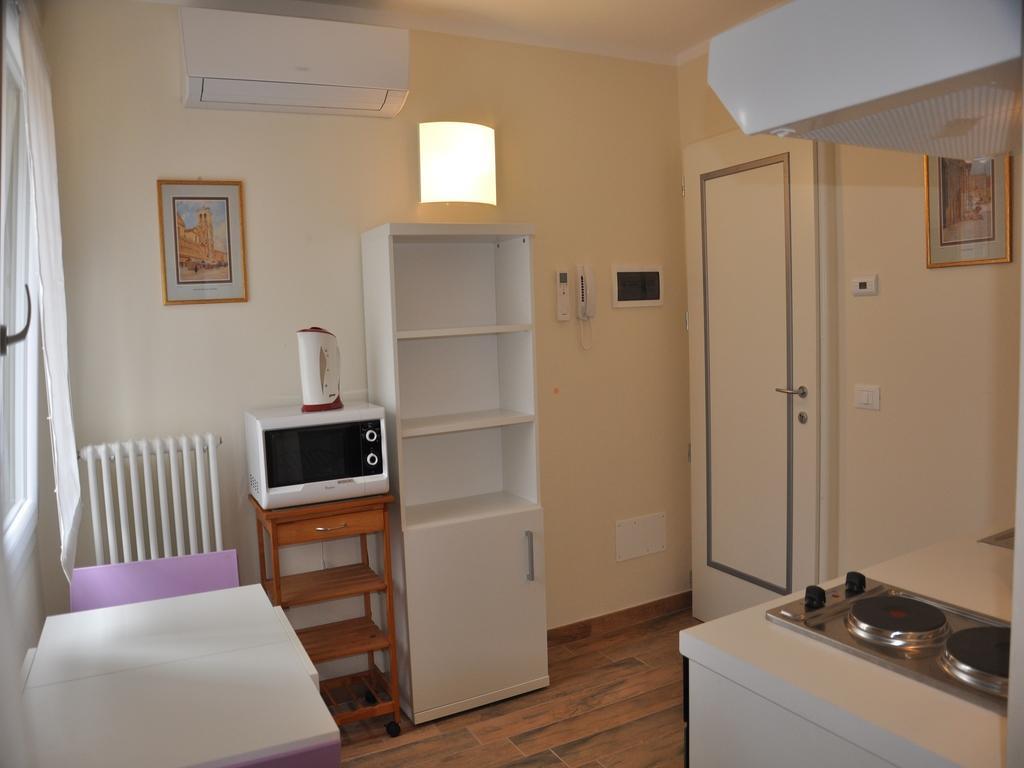 San Guglielmo Apartments Ferrara Zimmer foto