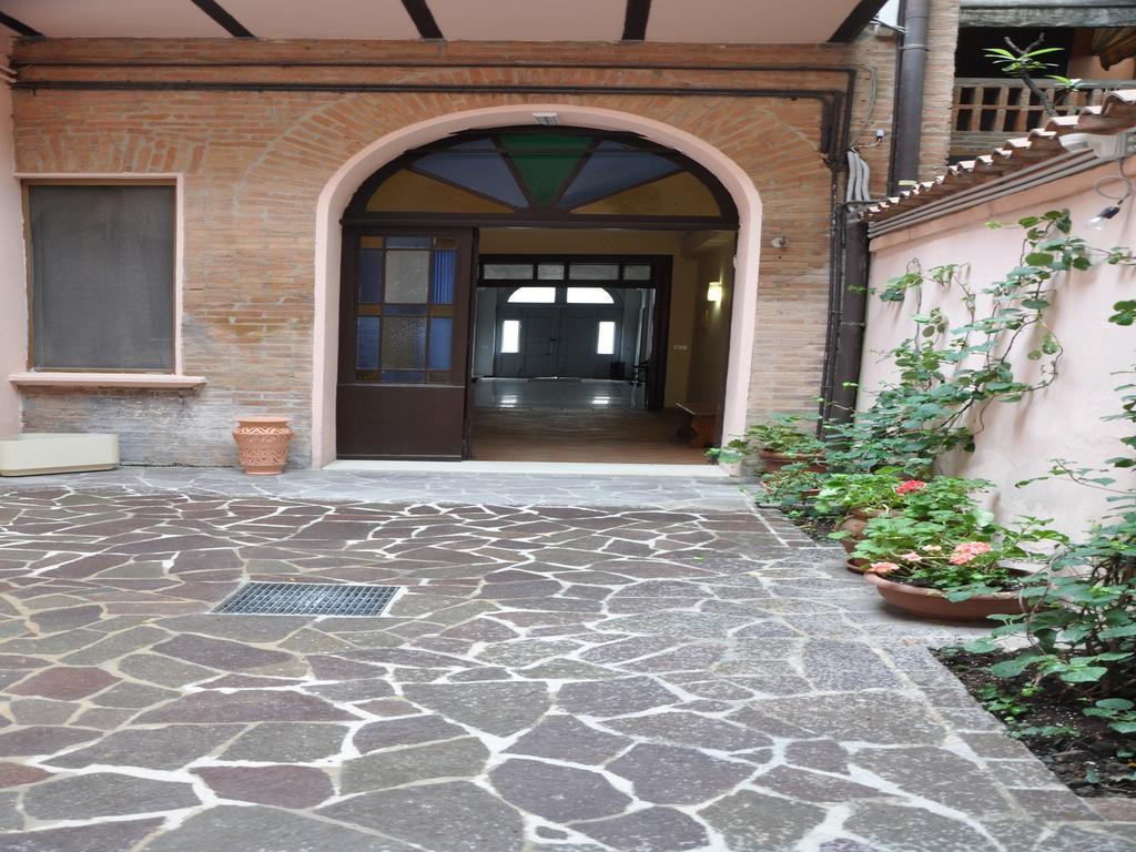 San Guglielmo Apartments Ferrara Exterior foto